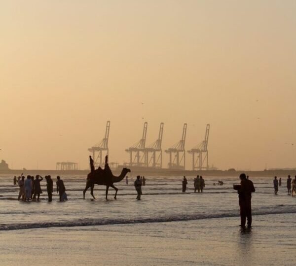 Top 10 beaches in pakistan