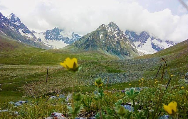 Barah Valley beautifull view