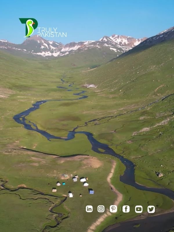 Featured Image of Dudipatsar Lake Trekking Guide Blog