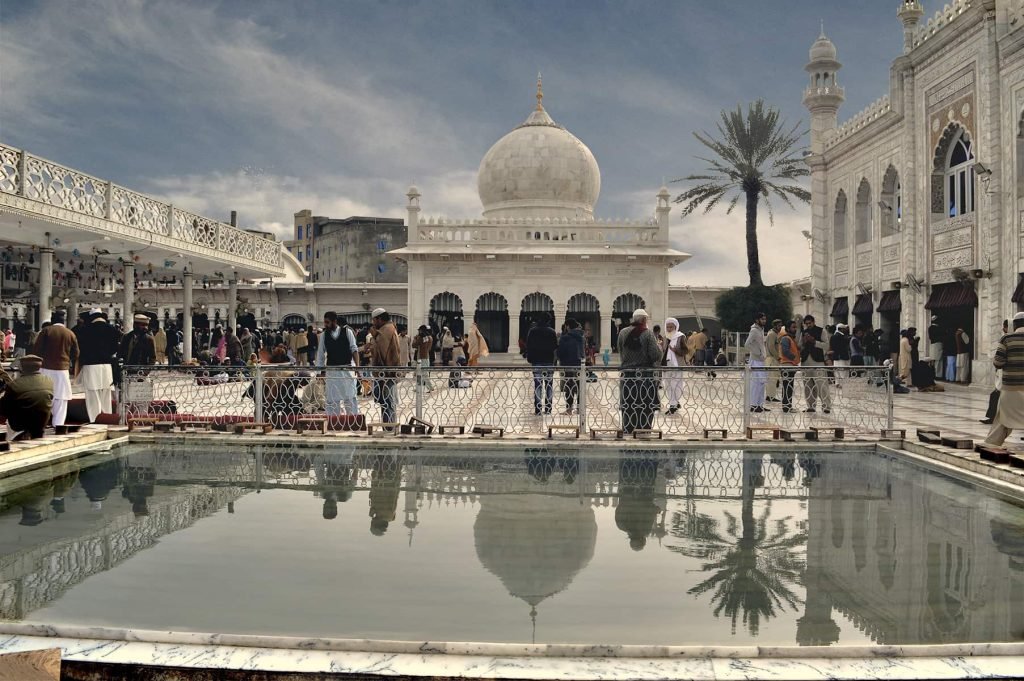 Golra Sharif Pakistan shrine of Pir Meher Ali Shah with marble dome and minarets