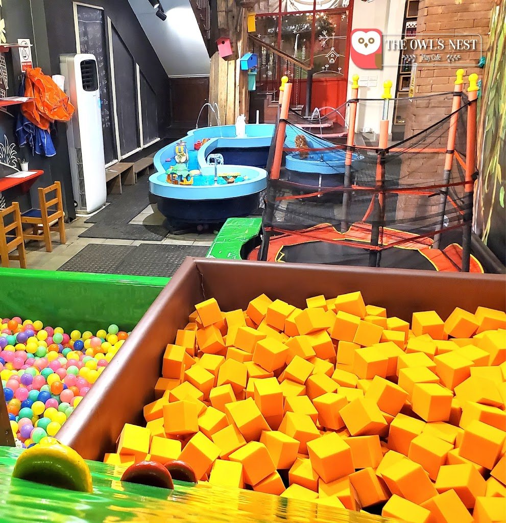 Owl's Nest Play Café.
Places for Kids in Karachi 