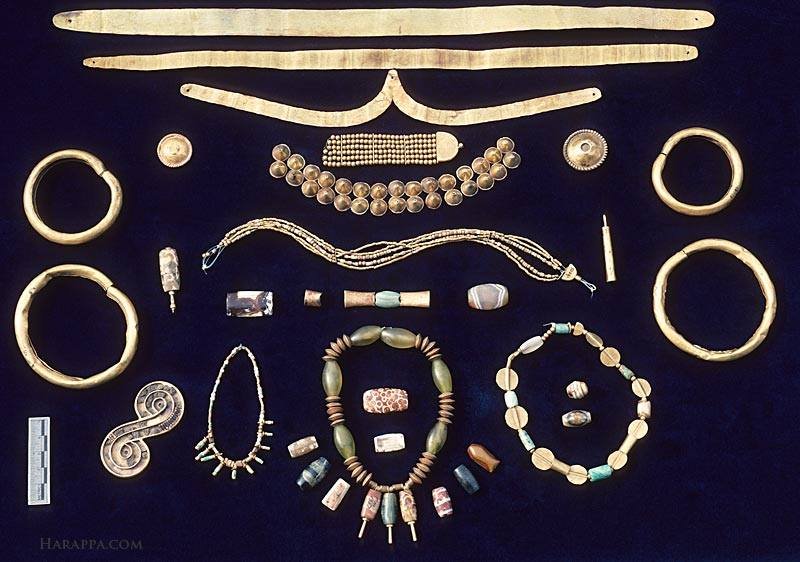 ewelry Mohenjo Daro Artifacts that Crossed a Border